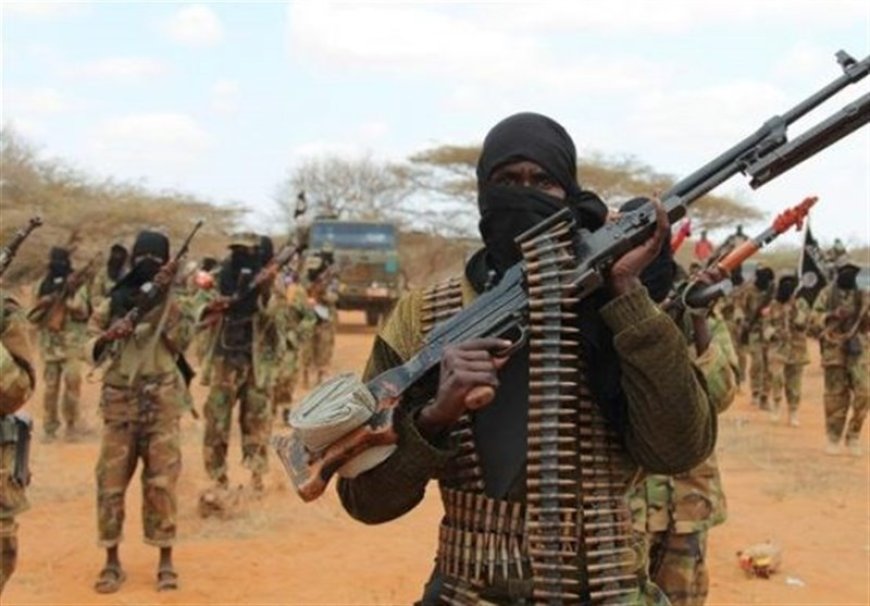 کشته شدن ۱۰۰ شبه‌نظامی «خوارج» در سومالی