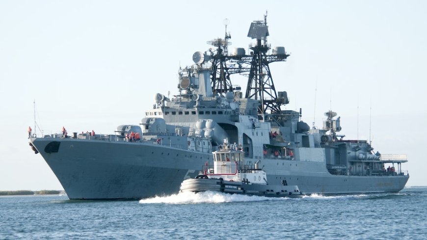 حمله ناموفق قایق‌های بدون سرنشین اوکراین به پایگاه دریایی روسیه