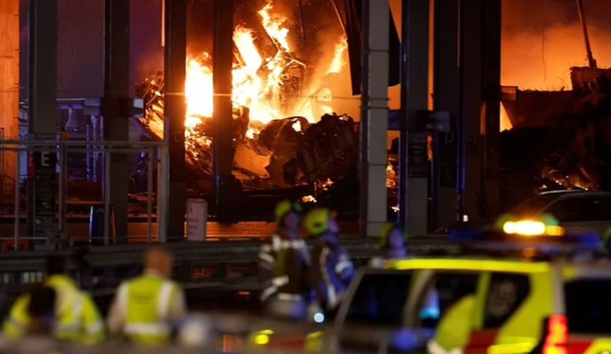 آتش‌سوزی گسترده در فرودگاه لوتون لندن
