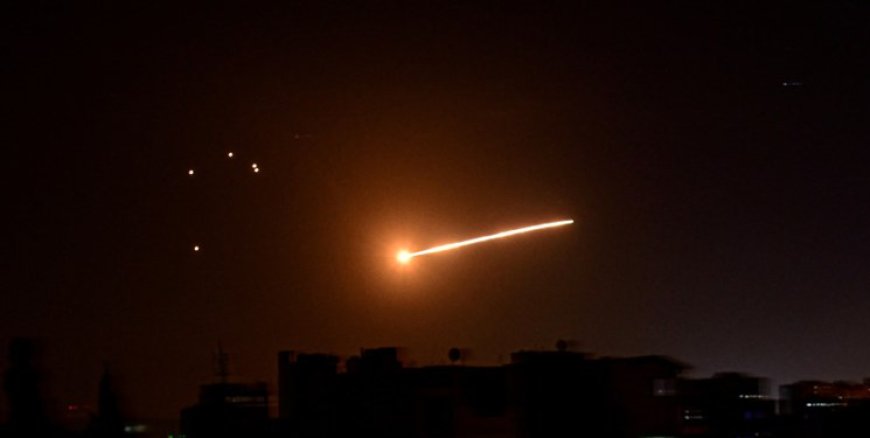 مقابله پدافند هوایی سوریه با تجاوز موشکی رژیم صهیونیستی به حلب